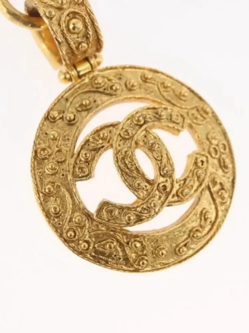 CHANEL Key Holder metal Gold CC Auth bs35092M